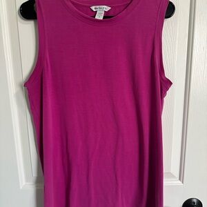 Athleta Pink Tank Top with Rounded Neckline and Sleeveless Design